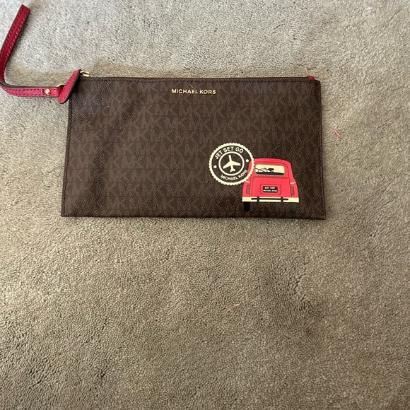 KORS Michael Kors Handbags - Michael kors clutch